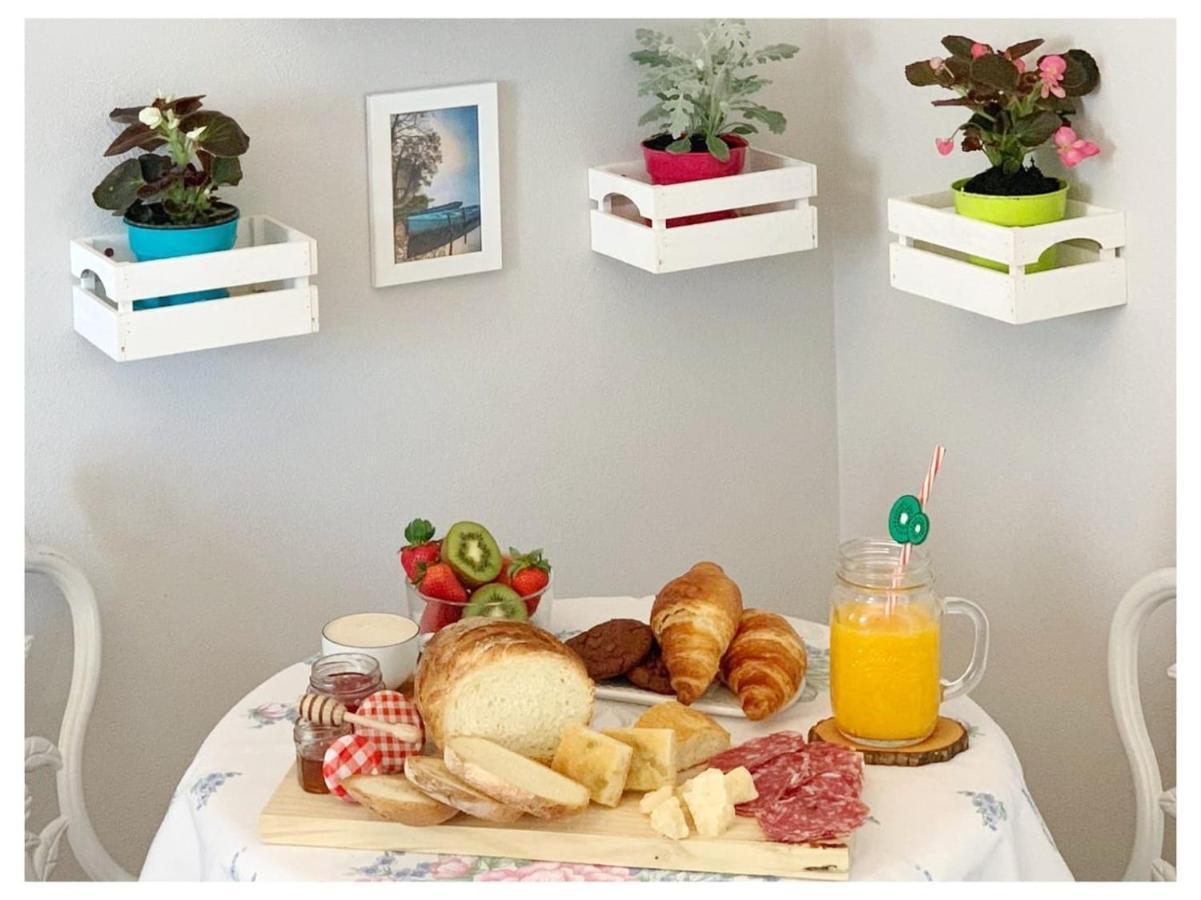 Trecasali La Casina Bed & Breakfast エクステリア 写真